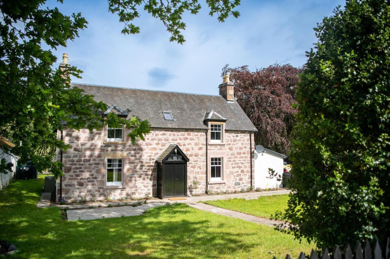 Lock Keepers Cottage, Loch Ness Cottage Collection อินเวอร์เนส ภายนอก รูปภาพ